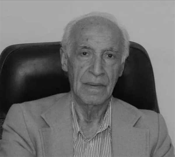 دکتر احمد علی صادق نژاد