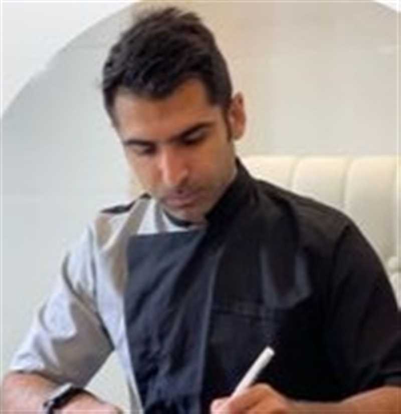 دکتر حسین ملک زاده