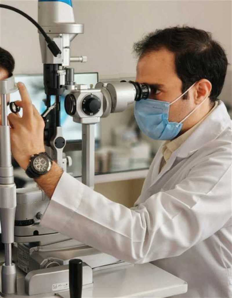 دکتر علی اسلامی